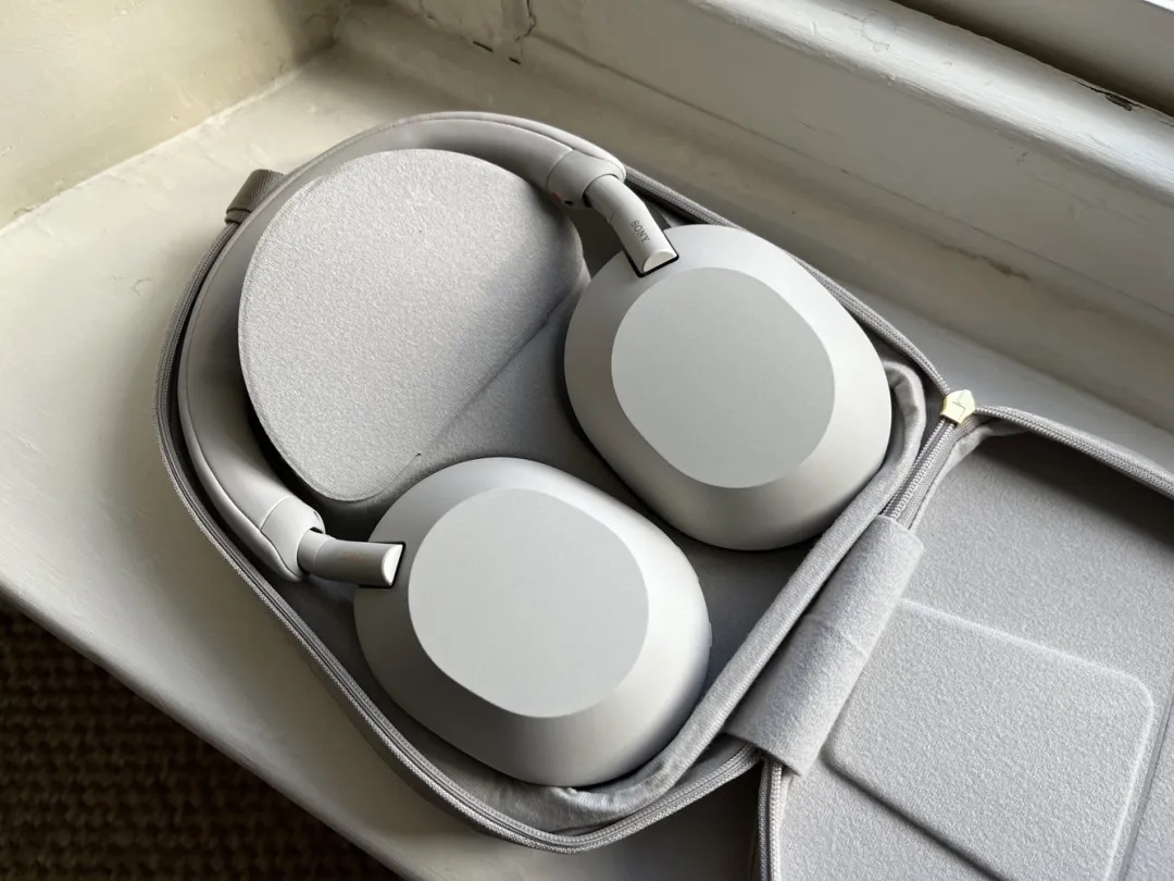 SONY WH 1000XM5